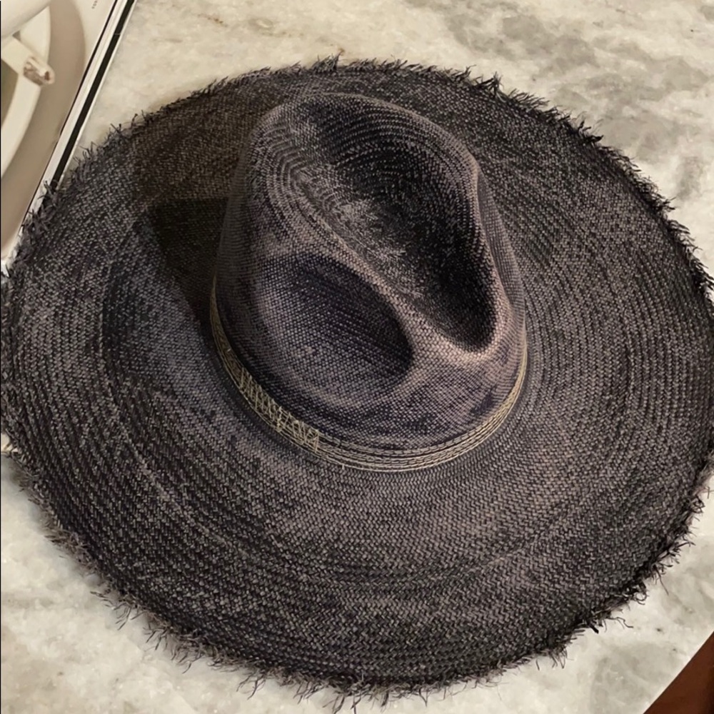 Beach hat